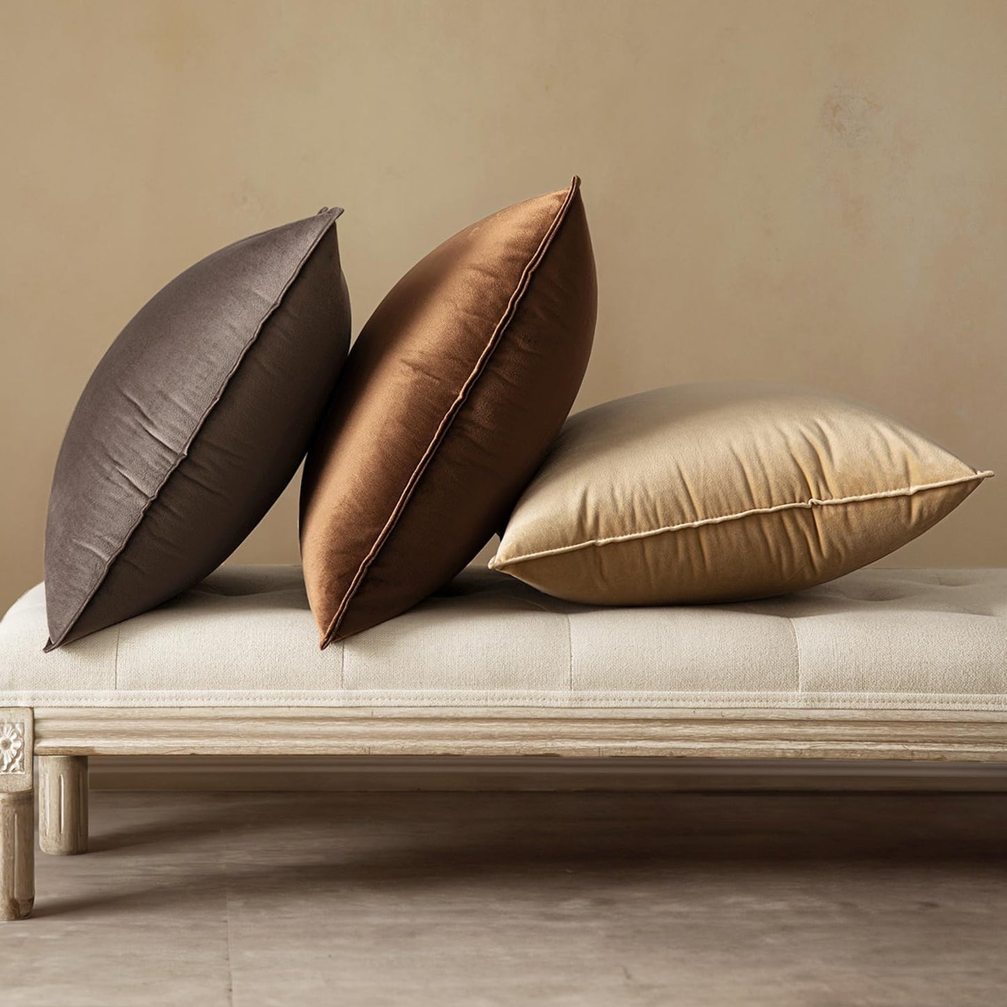 MIULEE Brown Velvet Throw Pillow Covers 20x20 Soft Decorative Solid Square Cushion Cases Pack of 2 Modern Luxury Home Decor for Couch, Sofa, Bedroom
